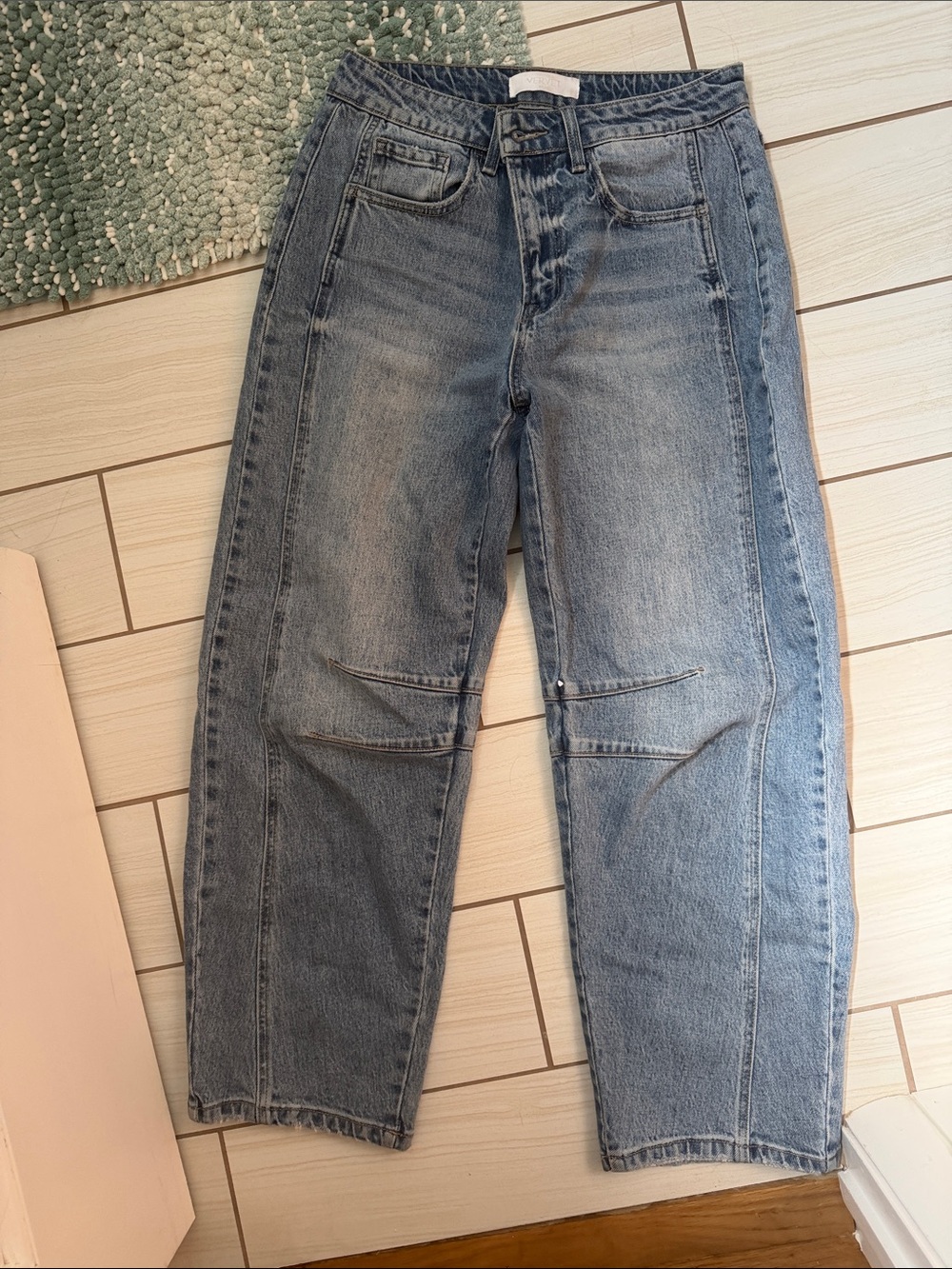 Vervet Barrel Jeans